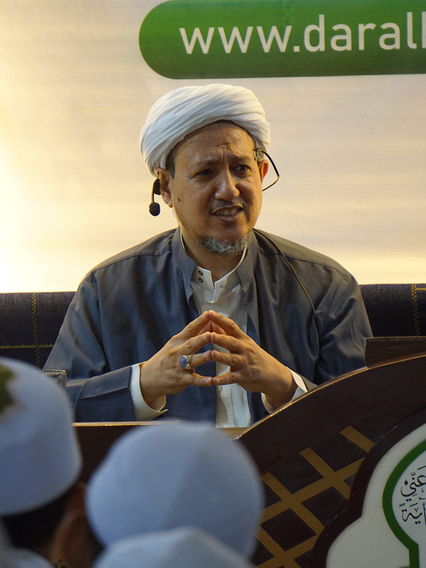 فضيلة الشيخ المؤسس